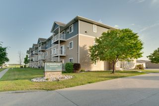 2421 36th St S #2411-308, Moorhead, MN 56560
