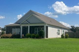 1432 Mountain Laurel Ln, Moody, AL 35004