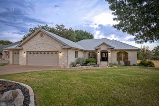 101 Denny Fox Drive, Burnet, TX 78611