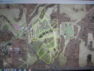 612 Castle Oaks Rd, Pittsburg, IL 62974