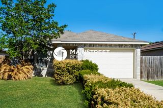 2015 Muddy Peak Dr, San Antonio, TX 78245