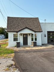 646 E  South St, Marionville, MO 65705
