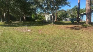 5311 Hickory Dr, Fort Pierce, FL 34982