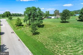 103 Chelsea Way, York, PA 17406