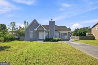 131 Nicole Cir, Rockmart, GA 30153