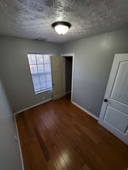 601 W  30th St #4, Indianapolis, IN 46208