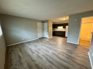 417-501 S  1st Ave #1, New Hampton, IA 50659