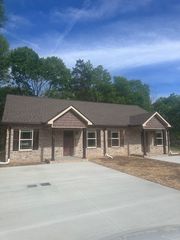 117 Baker St #B, Shelbyville, TN 37160