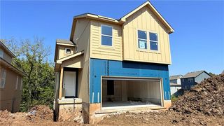 416 Hampstead Dr, Raymore, MO 64083
