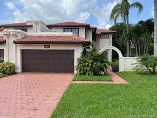 9327 NW 50th Doral Cir S, Miami, FL 33178