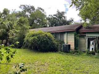 2605 S  67th St, Tampa, FL 33619