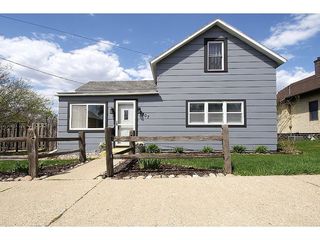 307 Spruce Ave NW, Montgomery, MN 56069