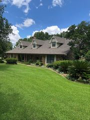 172 Boy Scout Rd, Minden, LA 71055