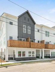 37 Southside Sq, Chattanooga, TN 37408