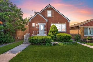 3705 W  69th Pl, Chicago, IL 60629
