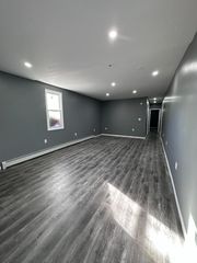 153 Vine St #B, Plymouth, PA 18651