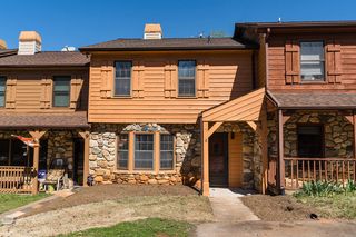 8 Cobble Dr, Inman, SC 29349