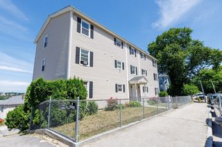 170 Perry Ave #3A, Worcester, MA 01610