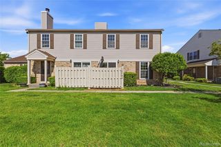 15794 Charleston Dr, Clinton Township, MI 48038