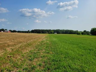 2 Shady Grove Rd #2, Morrison, TN 37357