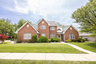 14 Laurel Heights Ct, O Fallon, IL 62269