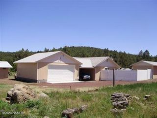 13333 E  Kings Deer Rd, Parks, AZ 86018