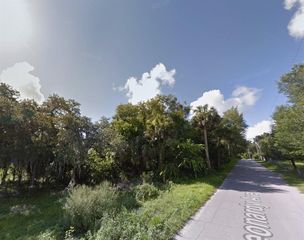 Longwood Dr #1, Osteen, FL 32764