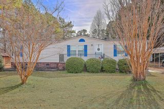 261 Autumn Ln, Moncks Corner, SC 29461