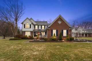 1369 Catherines Way, Howell, MI 48843