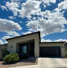835 E  Hopi Trl, Phoenix, AZ 85042