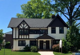 60 Westervelt Avenue, Tenafly, NJ 07670