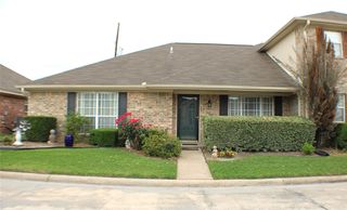 1137 Green Meadow St, Beaumont, TX 77706