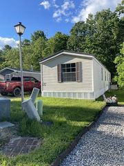 1113 Willow Dr, Clearfield, PA 16830