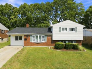 2536 Bracebridge Dr, Cincinnati, OH 45231