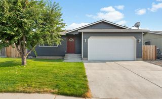 216 Deangela Dr, Grandview, WA 98930