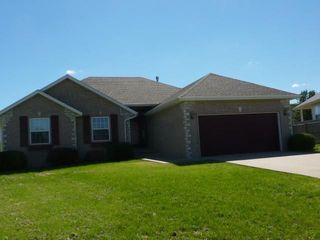 302 N  Richards Castle Dr, Nixa, MO 65714