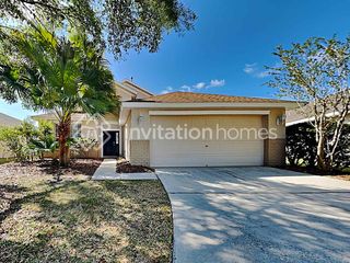16805 Hawkridge Rd, Lithia, FL 33547