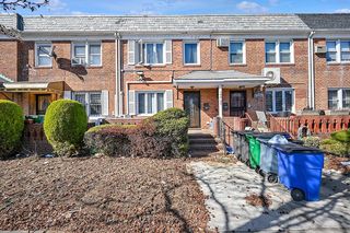 14427 69th Ave, Flushing, NY 11367