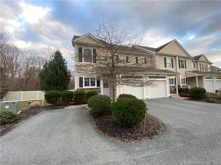 120 Spencer Plain Road #12, Old Saybrook, CT 06475