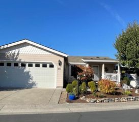 435 Marian Ave #72, Central Point, OR 97502