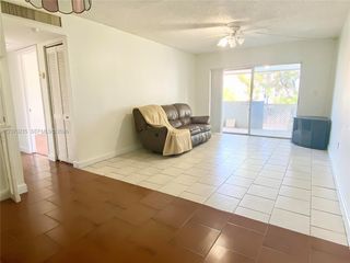 6095 W  18th Ave #S314, Hialeah, FL 33012