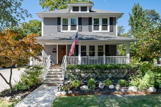 131 S  Monroe St NE, Rockford, MI 49341