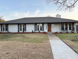 1620 Valleycrest Ln, Carrollton, TX 75006