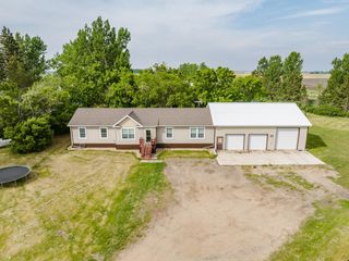 6087 10th Ave  N, Granville, ND 58741