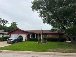 2108 Cliff Park, Fort Worth, TX 76134