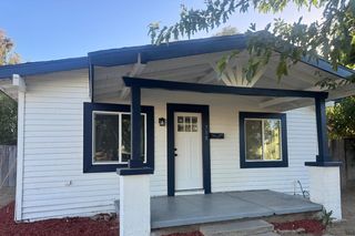 718 S  G St, Madera, CA 93637