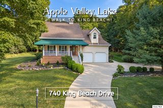 740 King Beach Dr, Howard, OH 43028