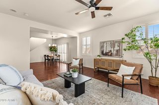 111 E PALOMINO Drive, Gilbert, AZ 85296