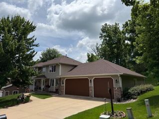 85 Forest Oak Ct, Winona, MN 55987
