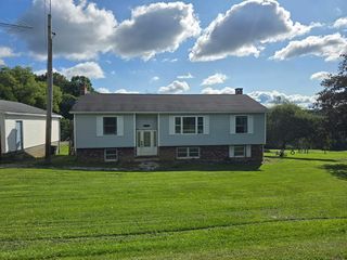 2043 Plank Rd, Hooversville, PA 15936